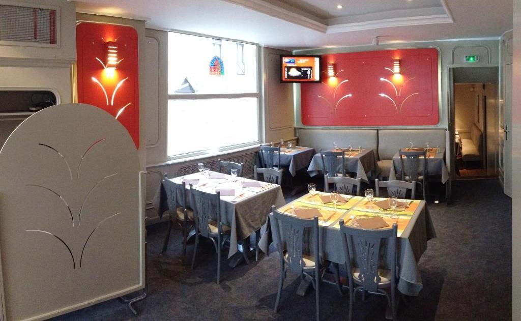 Hotel Les Frangins 생토메르 객실 사진