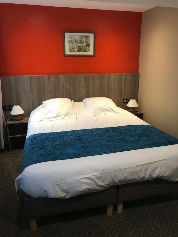 Hotel Les Frangins 생토메르 외부 사진